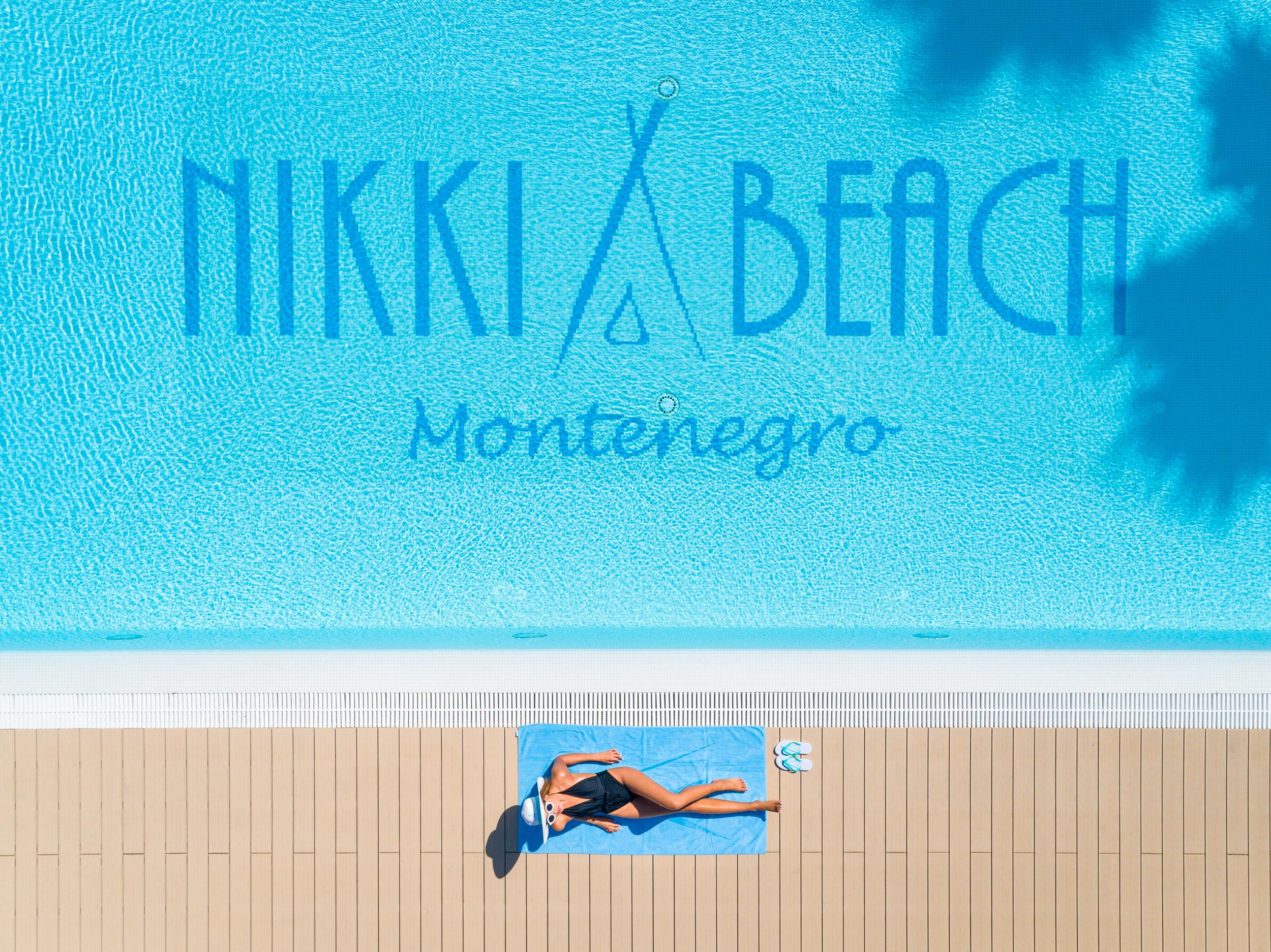 Nikki Montenegro 5*